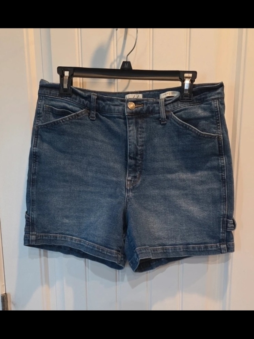 High-Rise Short Denim Cargo Shorts in Medium Blue